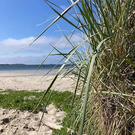 V Farstadsanden Anders Sandvigsvei 9 * Julshamn