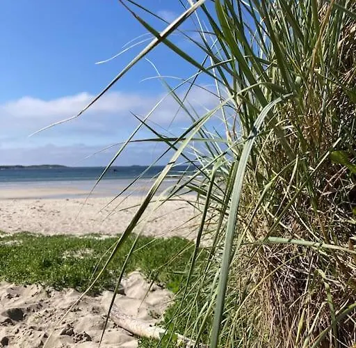 V Farstadsanden Anders Sandvigsvei 9 * Julshamn
